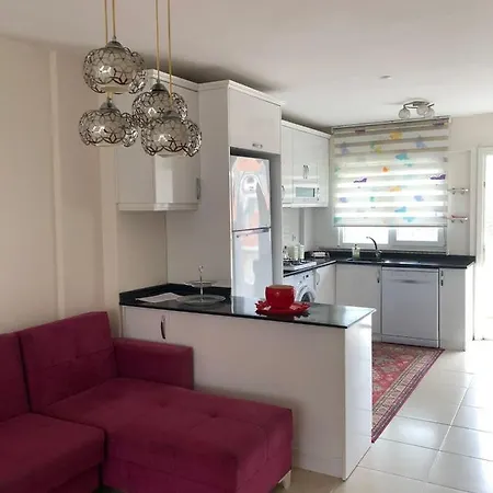 Apartman Tatil Evi *